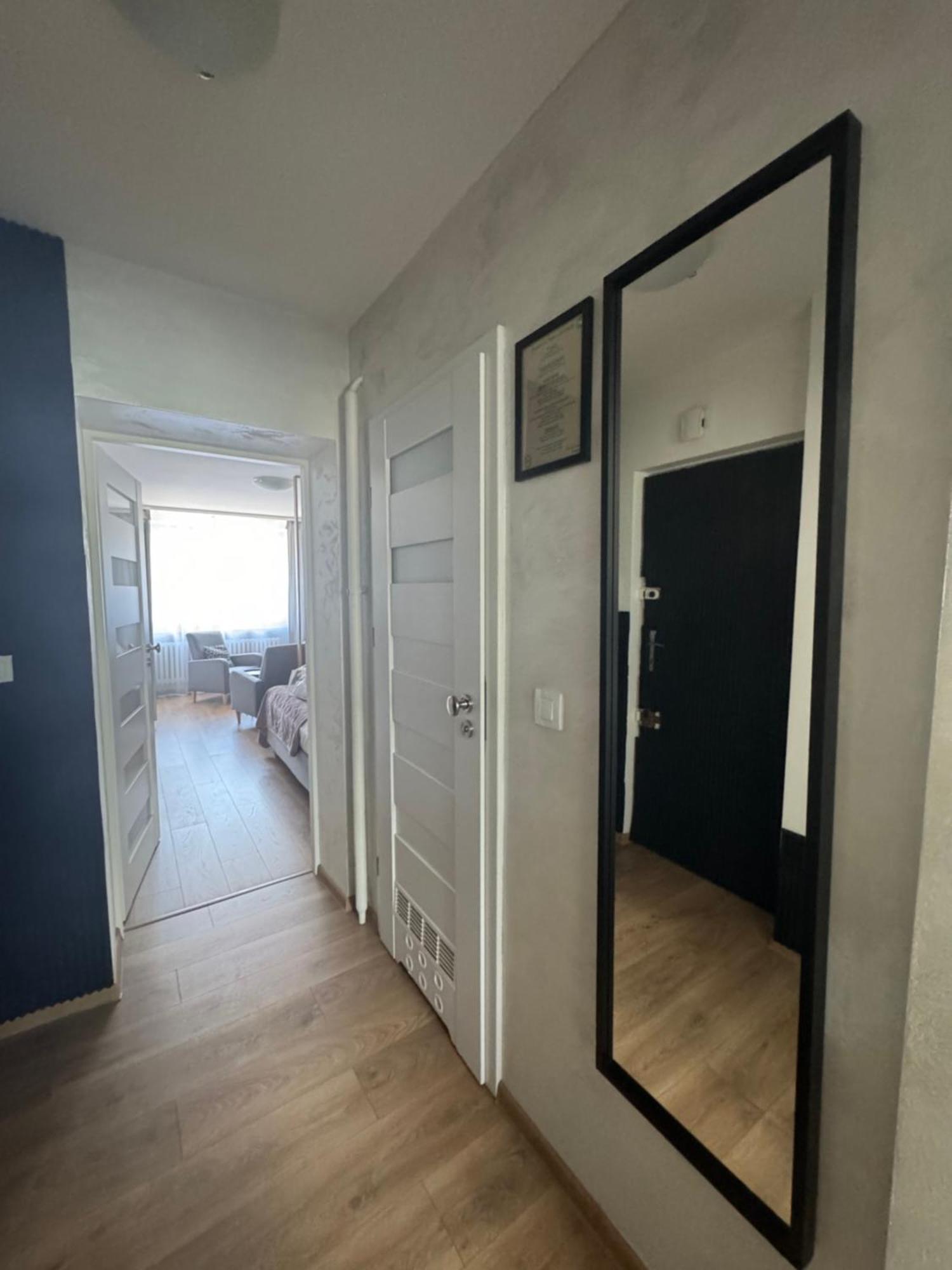 Kalwaryjska Spot Apartment In A Good Location Krakow Luaran gambar