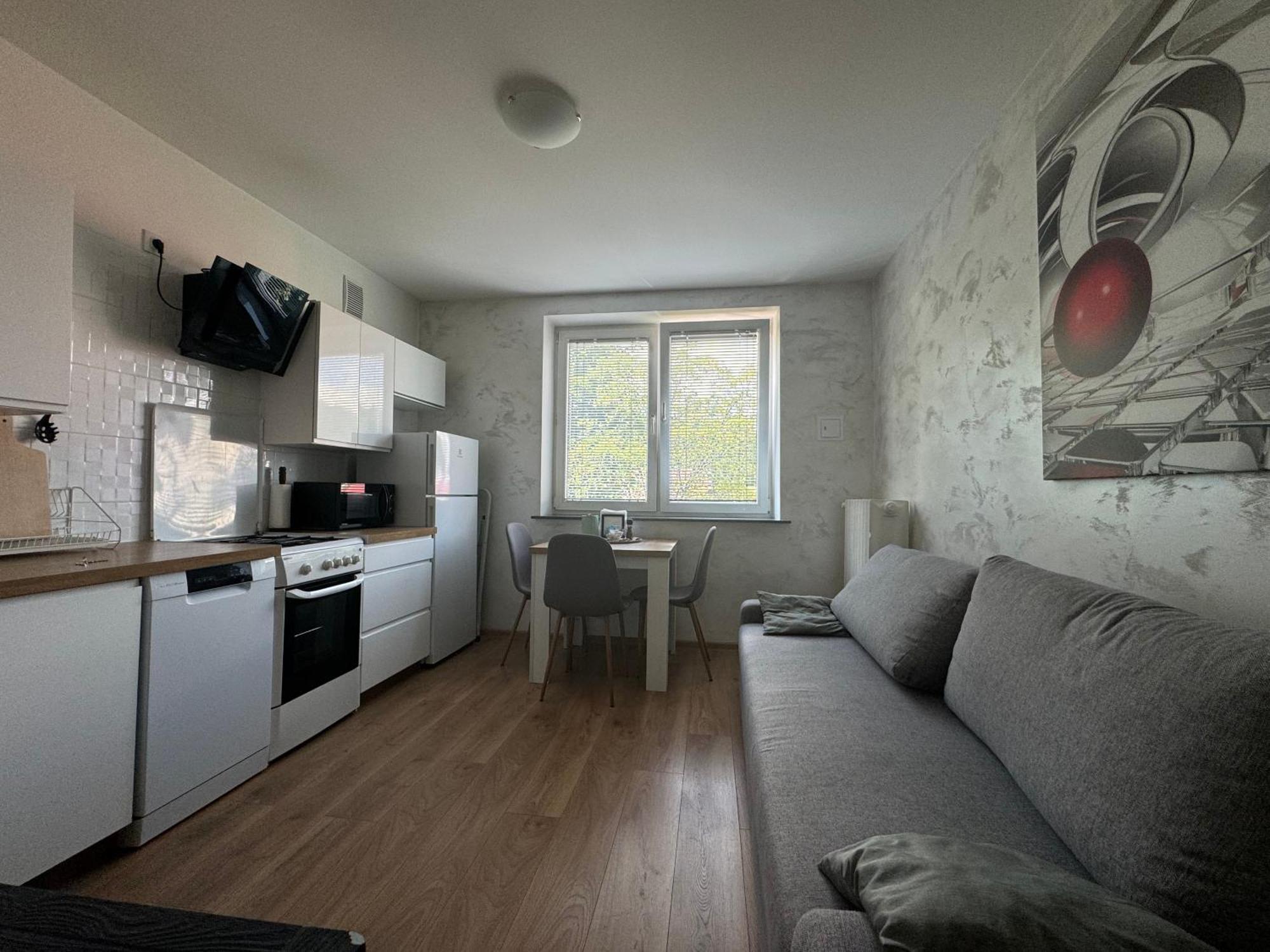 Kalwaryjska Spot Apartment In A Good Location Krakow Luaran gambar